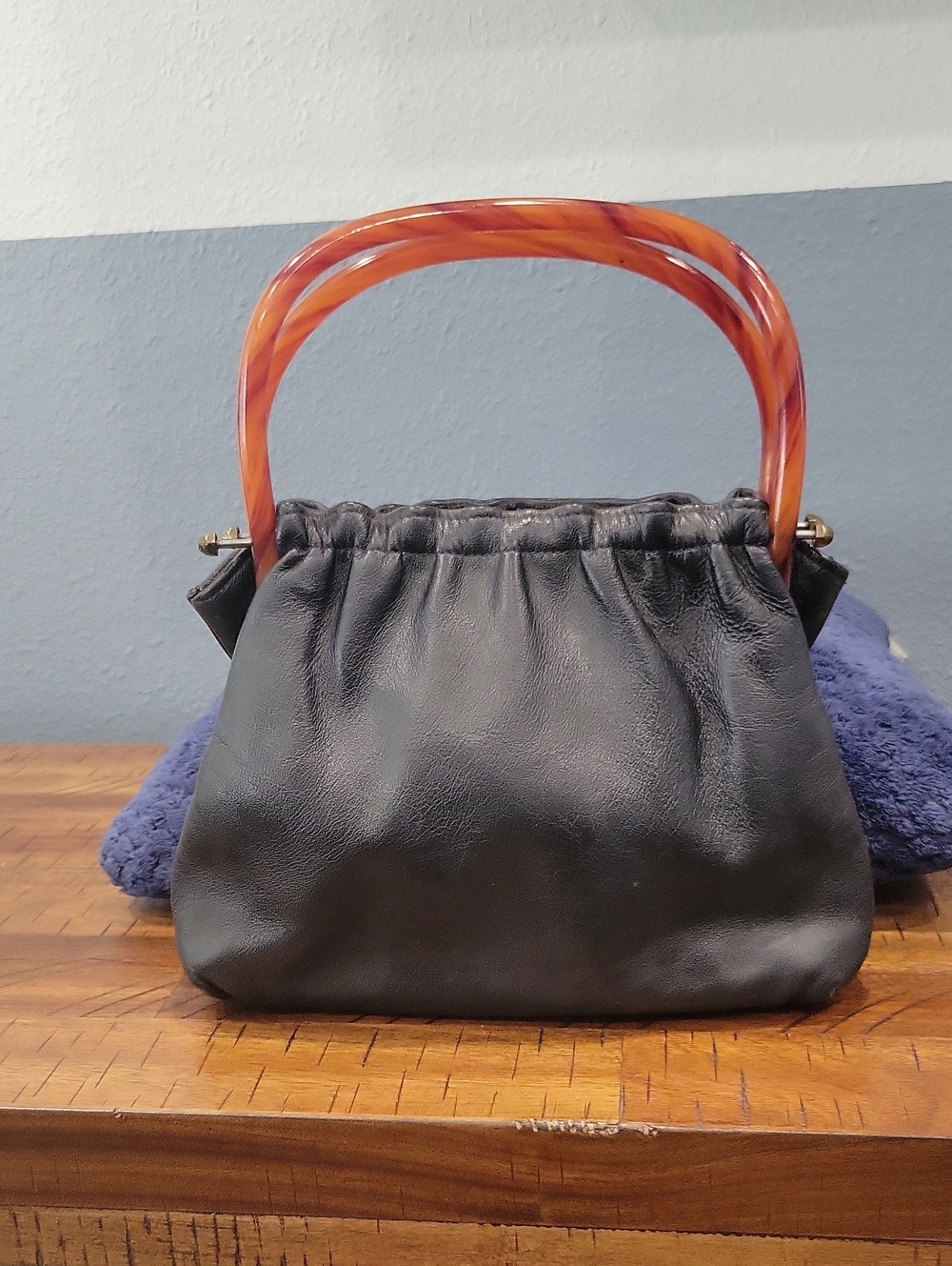 Vintage Black Leather Top-Handle Bag with Tortoiseshell Handle